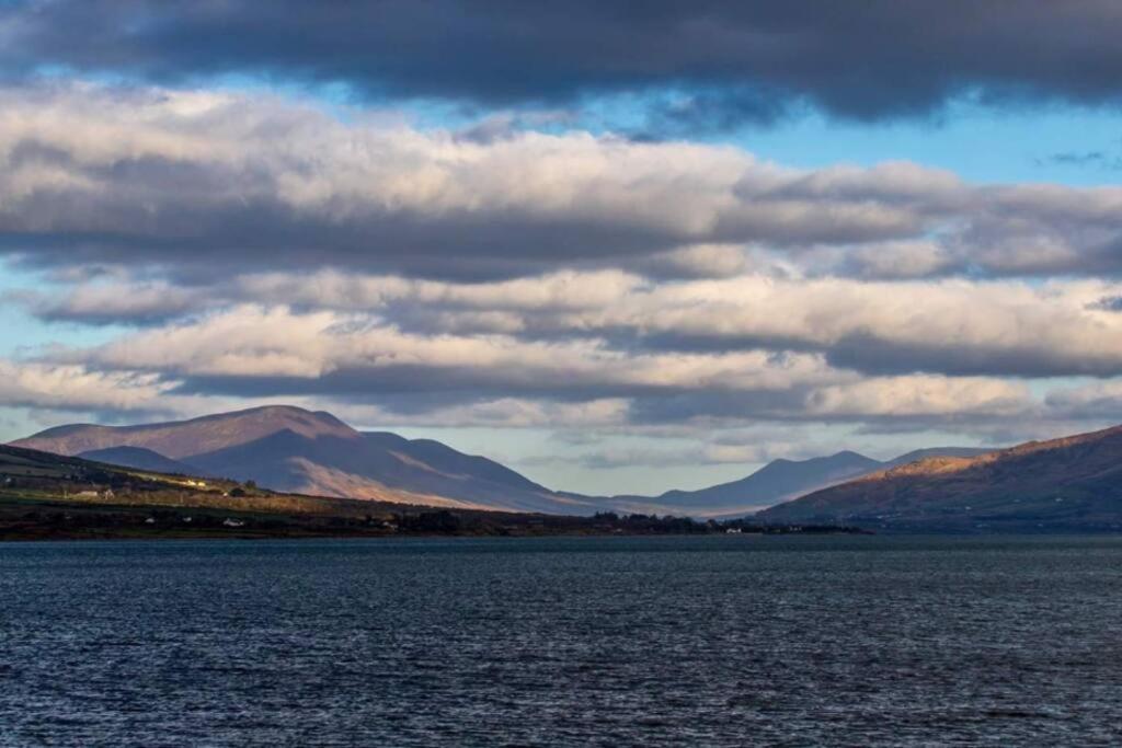 Skellig View Bluebell Rose & The Kerry Cliffs Lejlighed Portmagee Eksteriør billede
